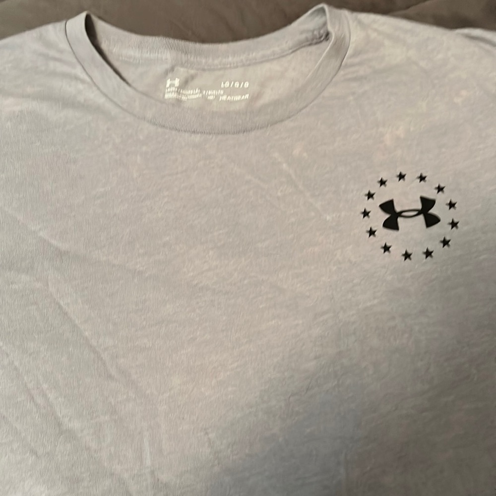 Under Armor Men’s Shirt